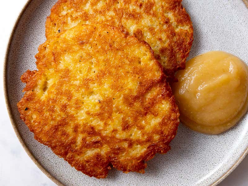 German Potato Pancakes (Kartoffelpuffer) Recipe - Samsung Food German Potato Pancakes (Kartoffelpuffer) Recipe - Samsung Food