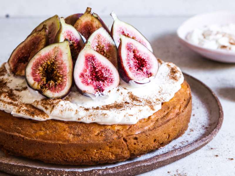 Pumpkin Olive Oil Cake with Cinnamon Cream Cheese Frosting — The Property  Lovers