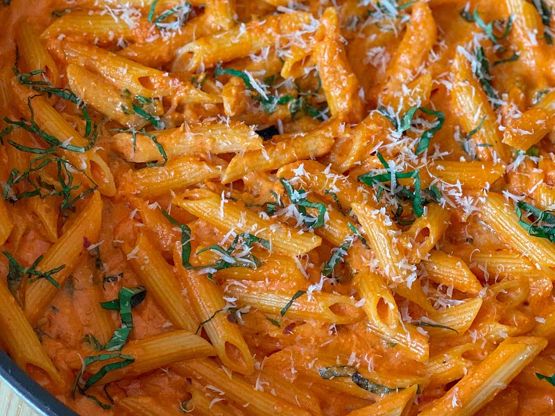 creamy-tomato-pasta-recipe-samsung-food