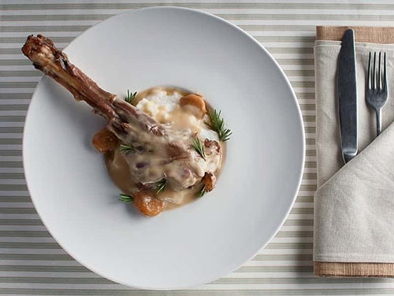 Braised Venison Shanks with Garlic Recipe Samsung Food