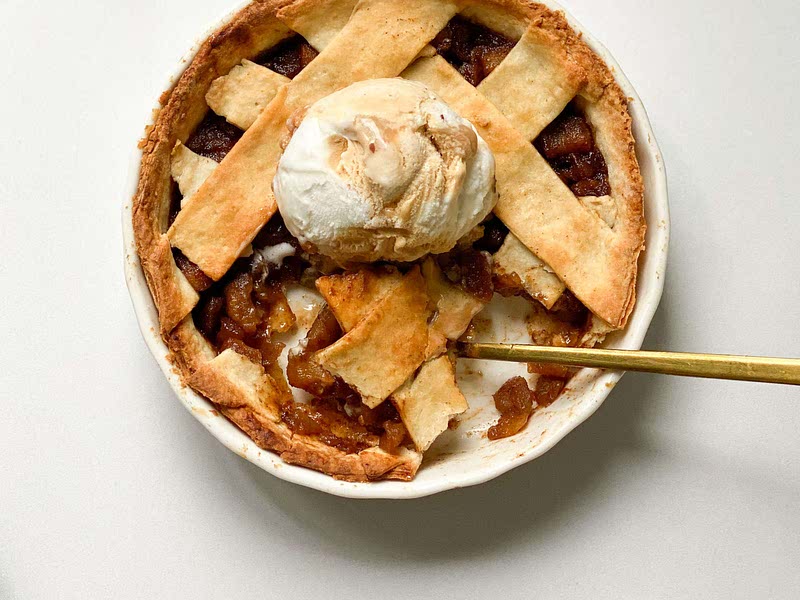 186 Calorie Apple Pie for One Recipe Whisk