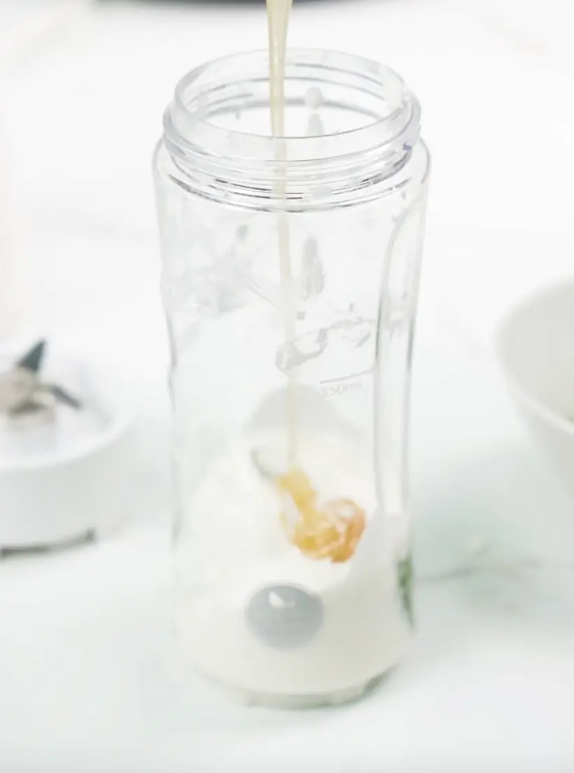 Weirdly Awesome Feta Spinach Hamburger Recipe — Samsung Food