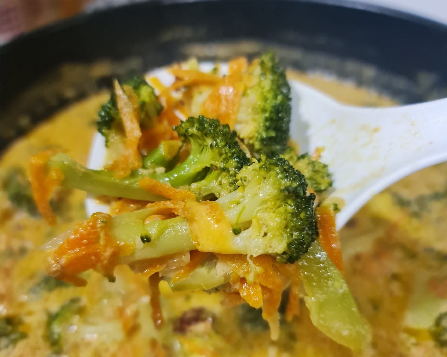 30 Minute Broccoli Cheddar Soup (Better than Panera!) Recipe Whisk