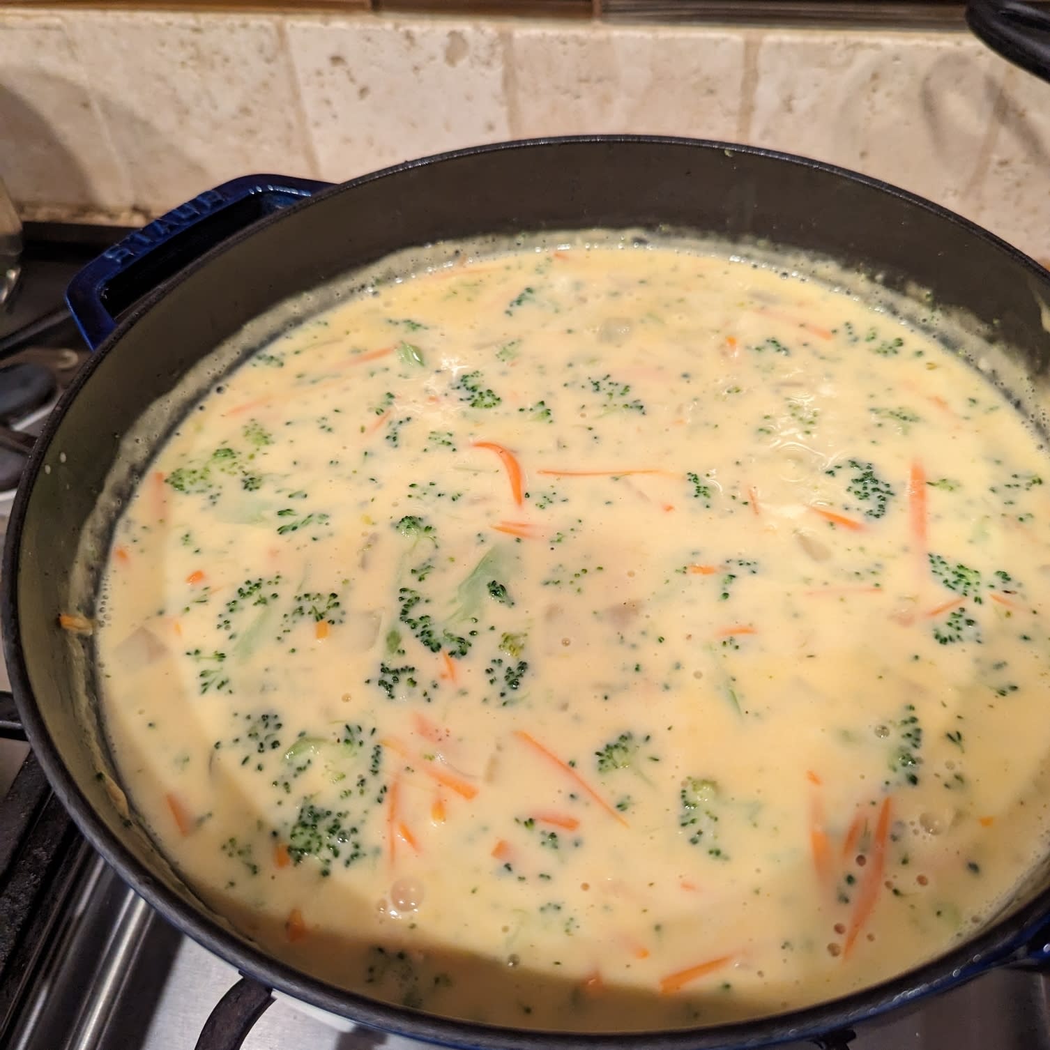 30 Minute Broccoli Cheddar Soup (Better Than Panera!) Recipe - Samsung Food