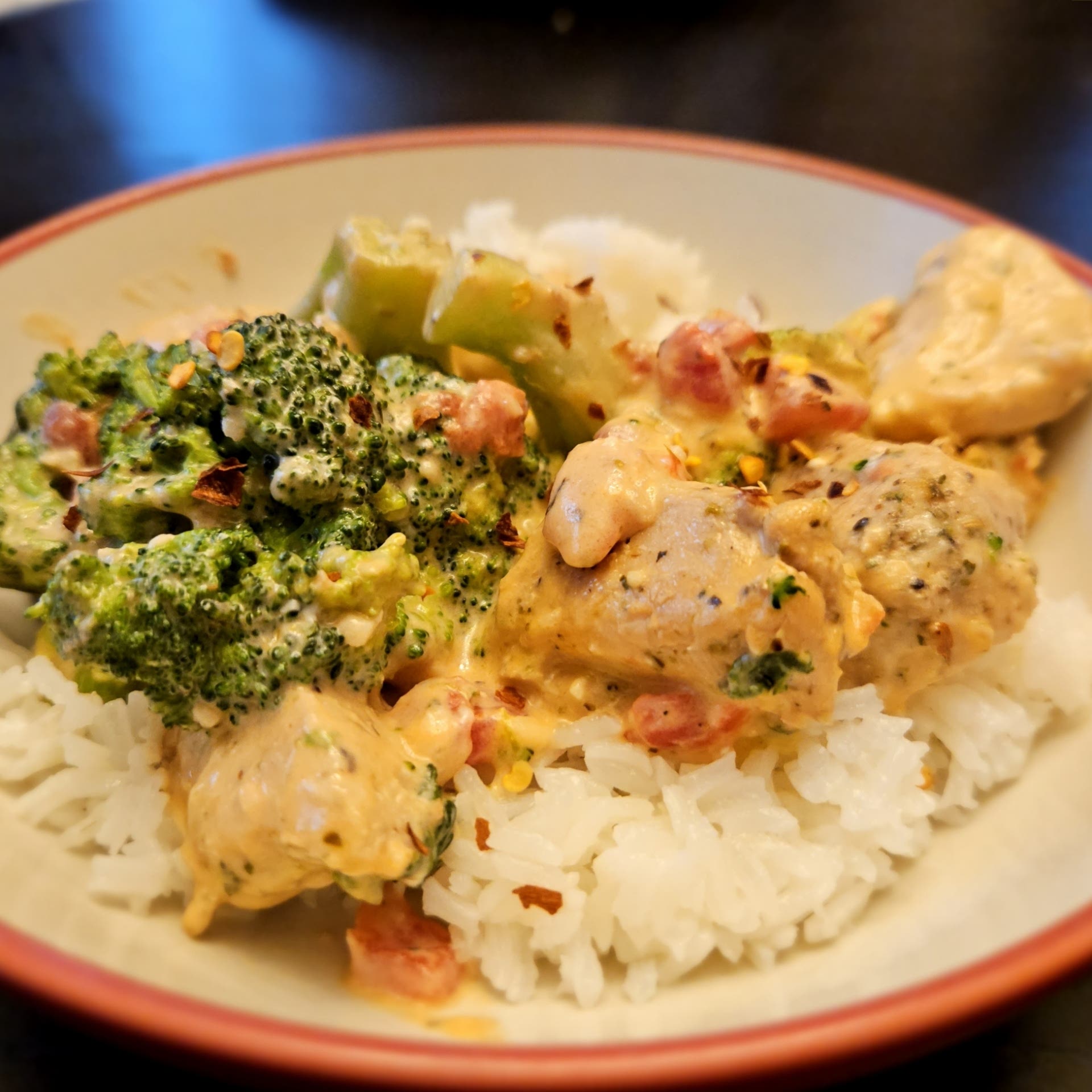 15 Minute Keto Garlic Chicken with Broccoli and Spinach Recipe Whisk