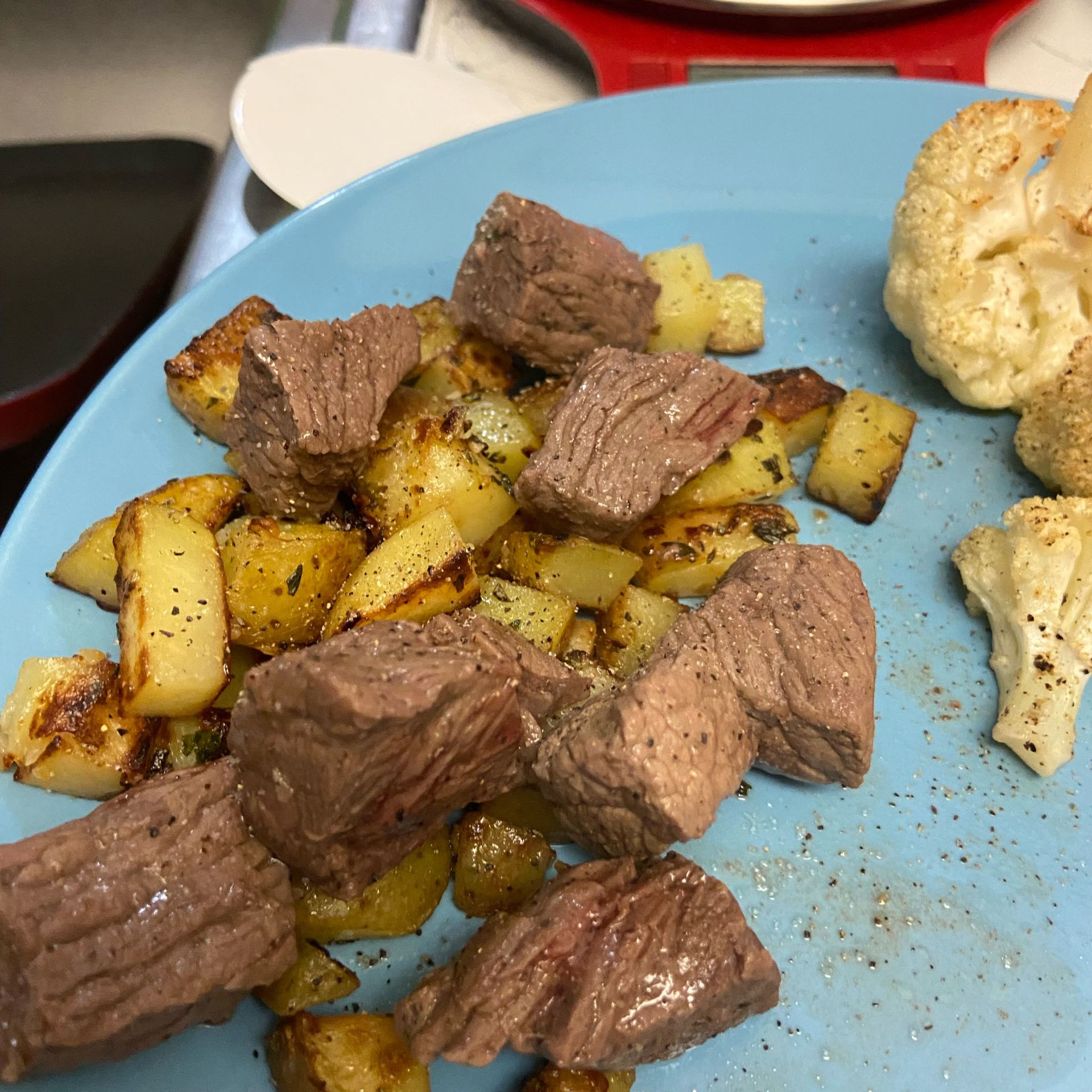 Garlic Butter Herb Steak Bites With Potatoes Recipe Samsung Food 